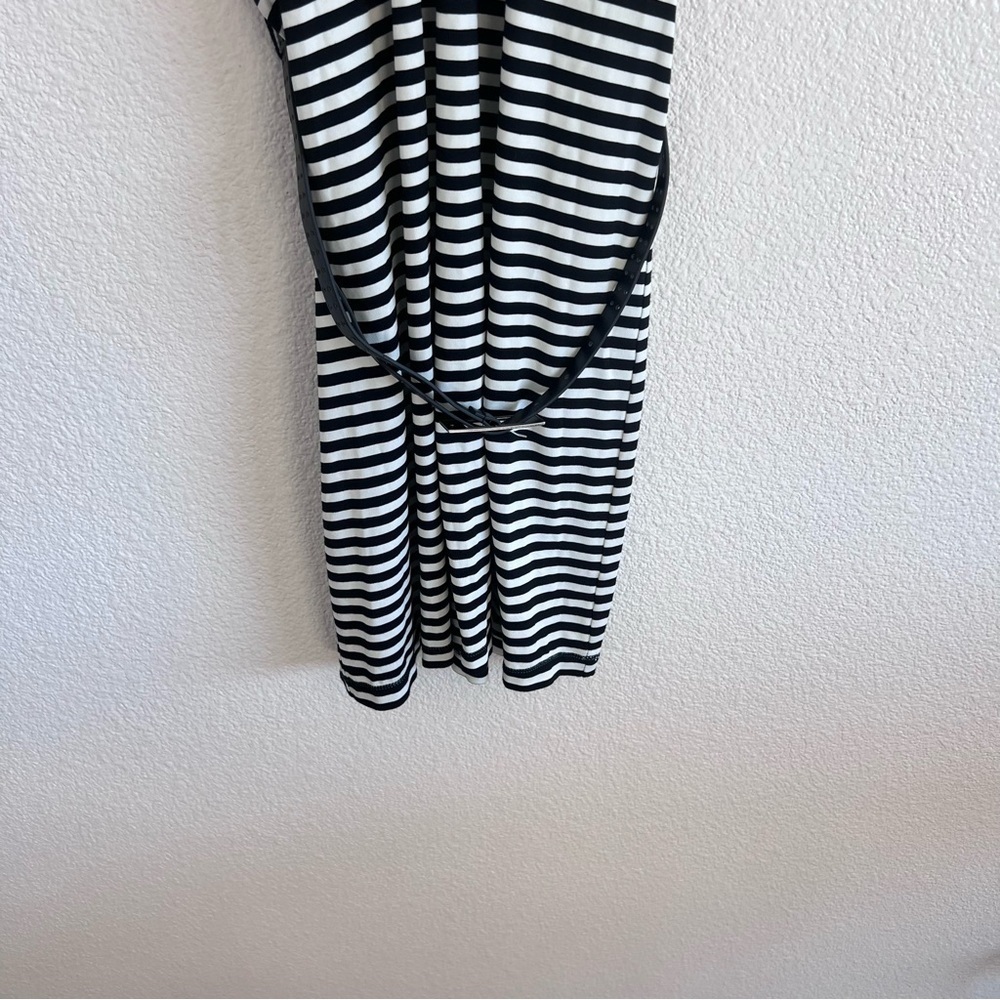 Max‎ Studio Women’s Striped V-Neck Dolman Sleeve Belted Dress - Picture 5 of 14